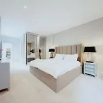 Lejlighed 3-story Townhouse - Sleeps 8